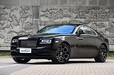 2017款 魅影  6.6T Black Badge Edition