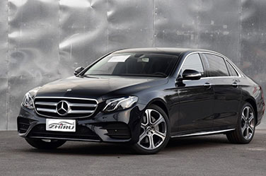 2019款改款 E 300 L 运动豪华型