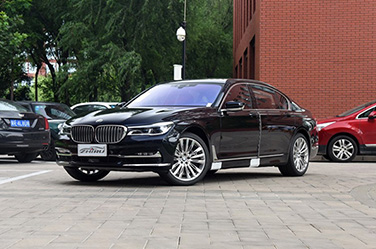 2019款 M760Li xDrive 卓越奢华版