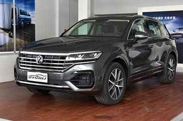 2019款 途锐 3.0TSI 锐锋版