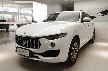 2018款莱万特 3.0T 350Hp 豪华杰尼亚版