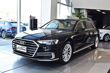 2018款 A8L 55 TFSI quattro投放版尊享型