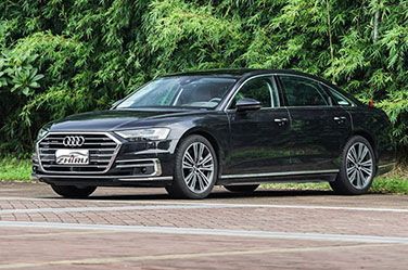 2019款 A8L 55 TFSI quattro尊贵型