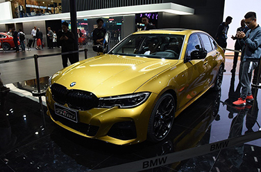 2020款  325i M运动曜夜版